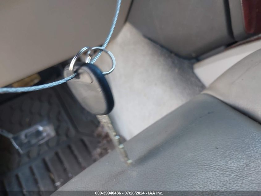 2004 Cadillac Srx V8 VIN: 1GYEE63A740151710 Lot: 39940486