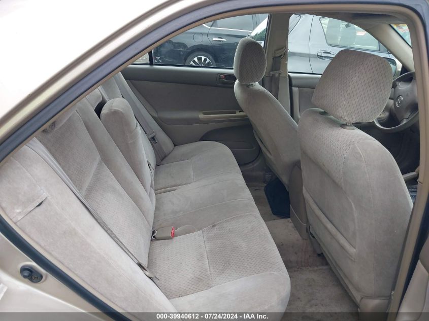 2003 Toyota Camry Le VIN: 4T1BE32KX3U174418 Lot: 39940612