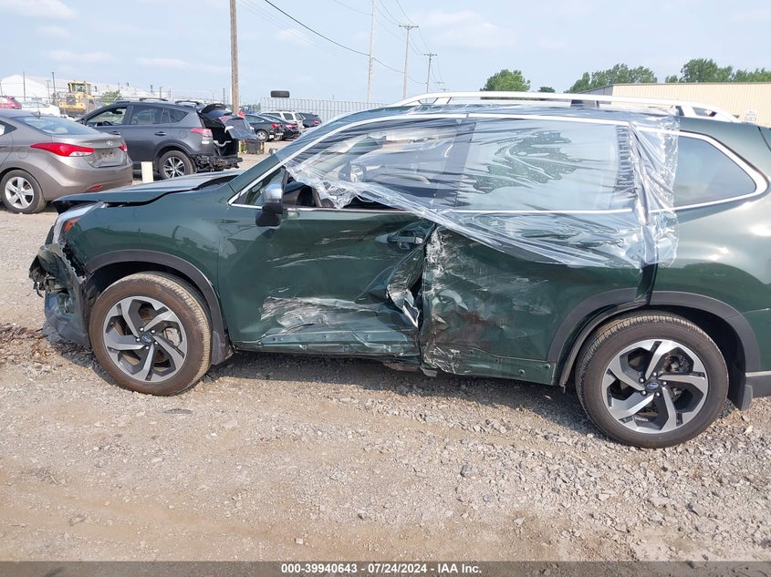 2024 Subaru Forester Touring VIN: JF2SKAMC0RH406051 Lot: 39940643