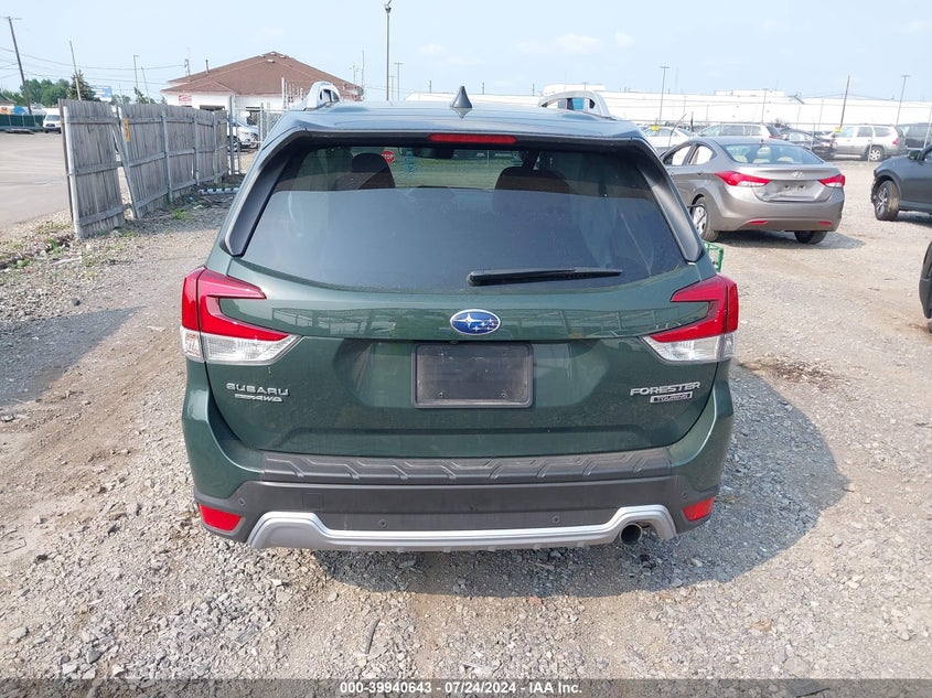 2024 Subaru Forester Touring VIN: JF2SKAMC0RH406051 Lot: 39940643