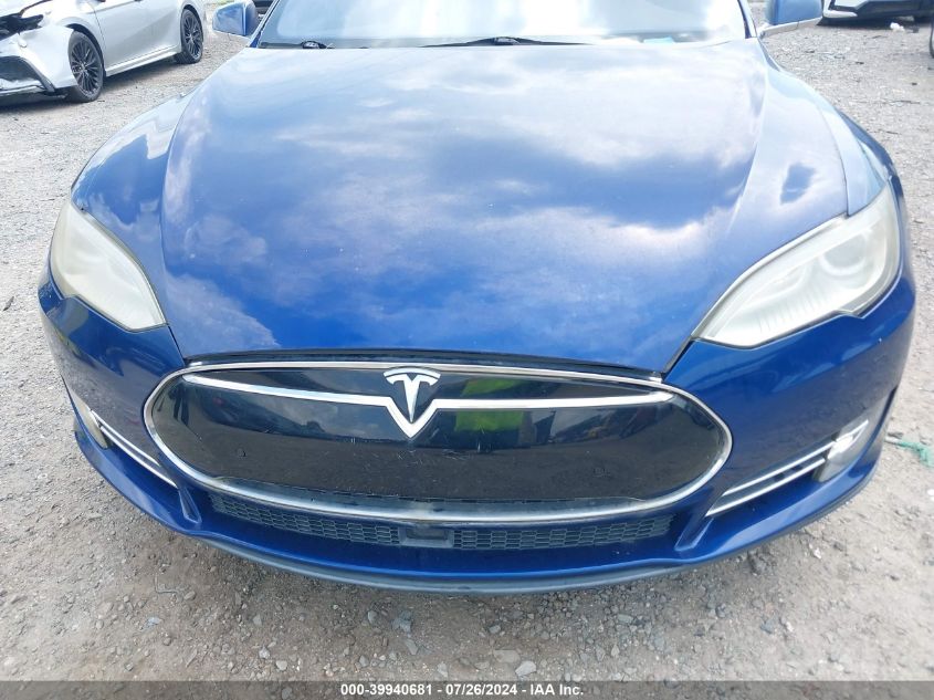 2016 Tesla Model S 60D/70D/75D/85D/90D VIN: 5YJSA1E26GF128504 Lot: 39940681