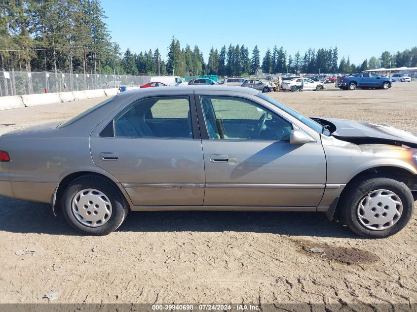 1999 Toyota Camry Le/Xle VIN: JT2BG22K9X0380327 Lot: 39940698