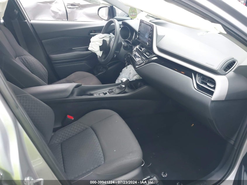 2020 Toyota C-Hr Le VIN: NMTKHMBX2LR110826 Lot: 39941224