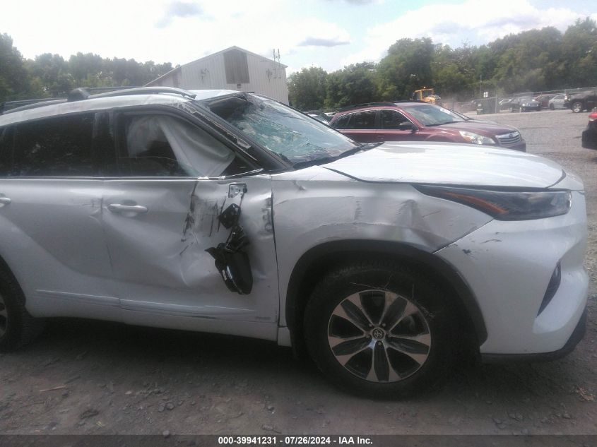 2022 Toyota Highlander Hybrid Xle/Hybrid Bronze VIN: 5TDGBRCH3NS546553 Lot: 39941231