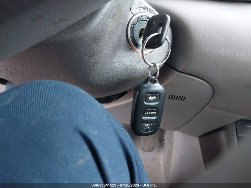 2004 Toyota Camry Le/Xle/Se VIN: 4T1BE32K44U814088 Lot: 39941529