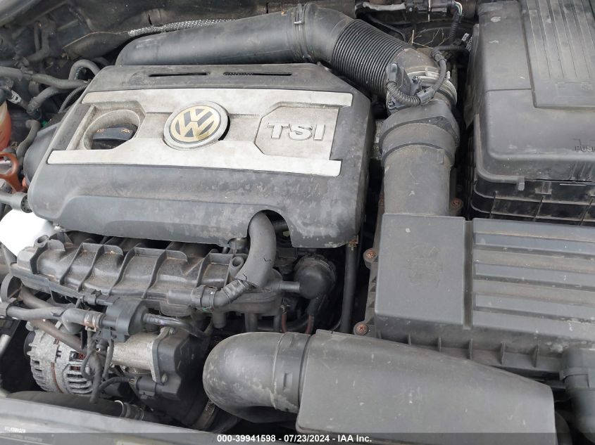 2010 Volkswagen Eos Lux VIN: WVWFA7AH3AV011535 Lot: 39941598