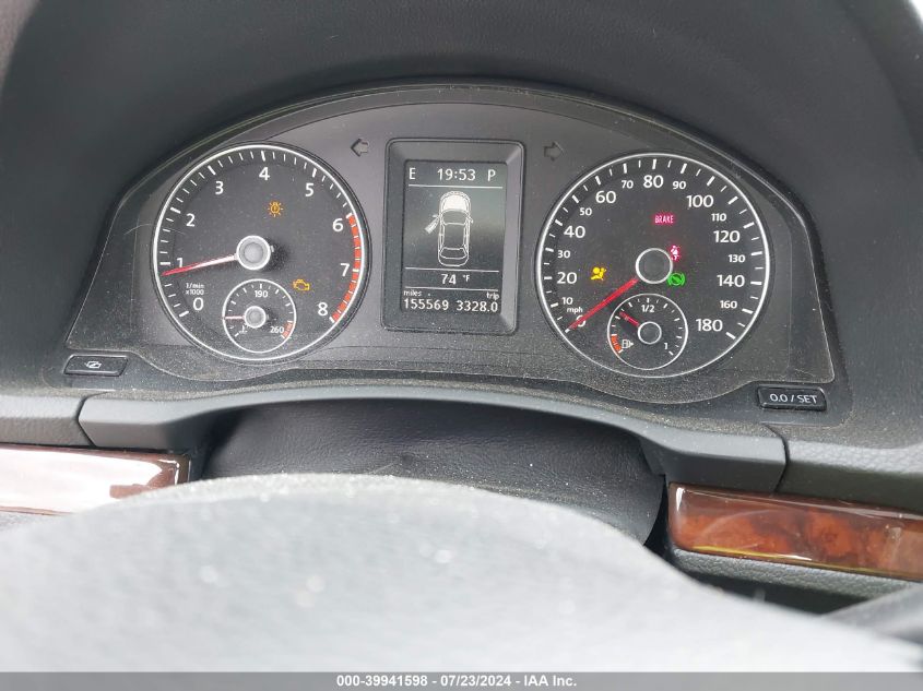 2010 Volkswagen Eos Lux VIN: WVWFA7AH3AV011535 Lot: 39941598