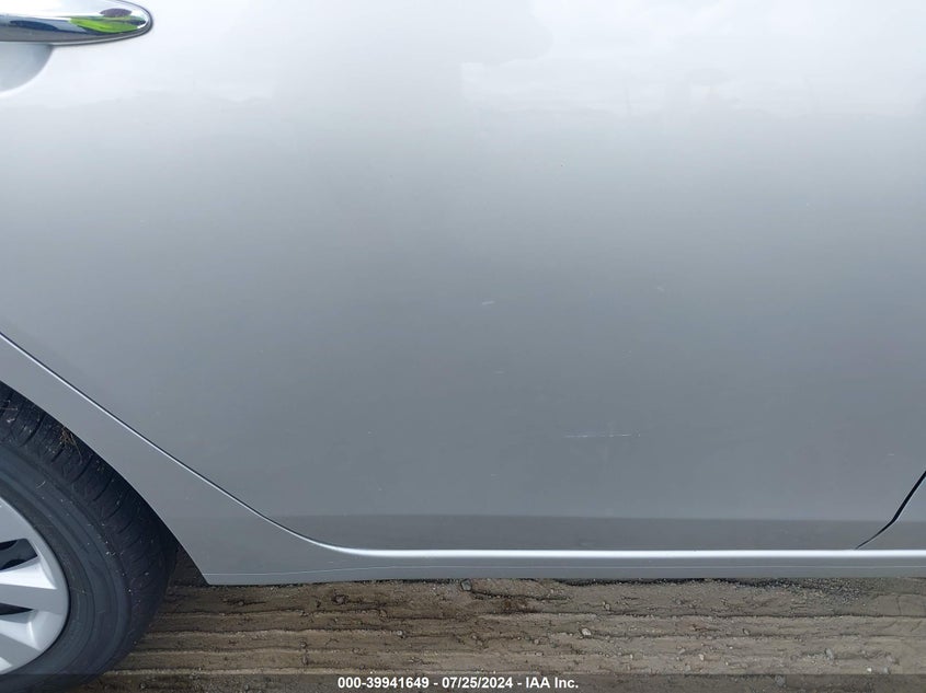 2015 Nissan Sentra S/Sv/Sr/Sl VIN: 3N1AB7AP3FY245623 Lot: 39941649