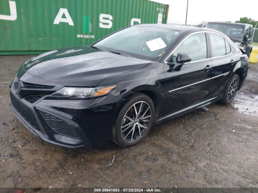 4T1G11AK1RU889488 2024 TOYOTA CAMRY - Image 2