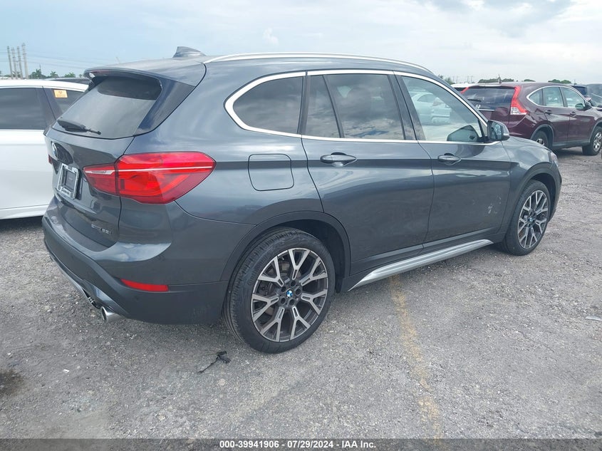 VIN WBXJG7C01M5S15970 2021 BMW X1 SDRIVE28I