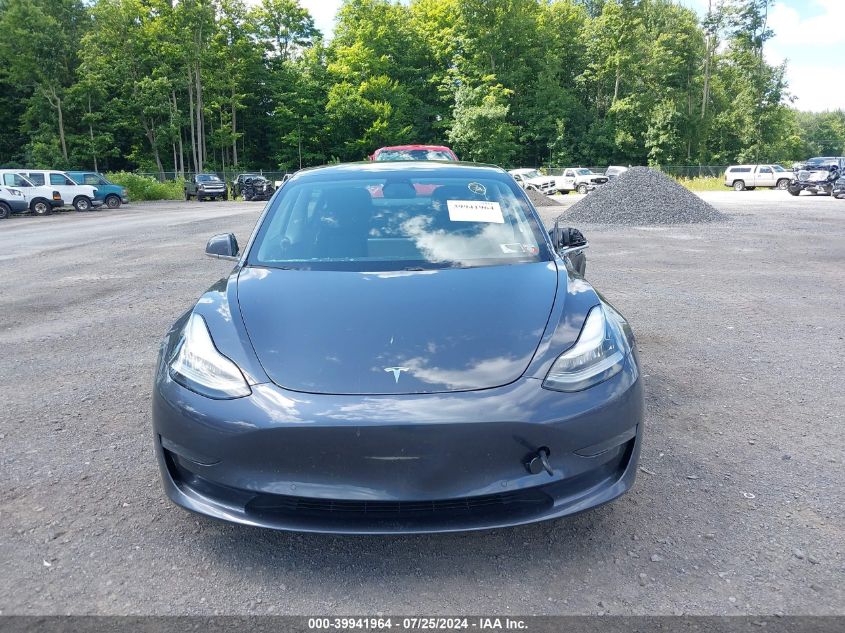 2019 Tesla Model 3 VIN: 5YJ3E1EB8KF452183 Lot: 39941964