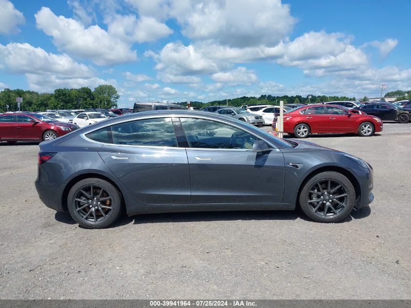 2019 Tesla Model 3 VIN: 5YJ3E1EB8KF452183 Lot: 39941964