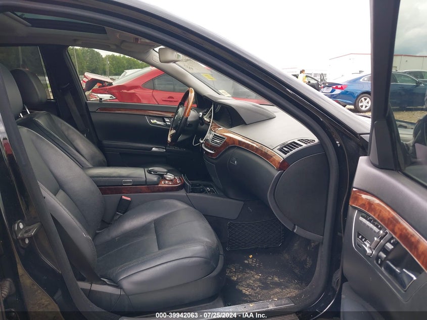 2007 Mercedes-Benz S 550 VIN: WDDNG71X77A141454 Lot: 39942063