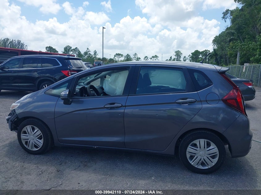 VIN 3HGGK5H46KM736715 2019 HONDA FIT LX