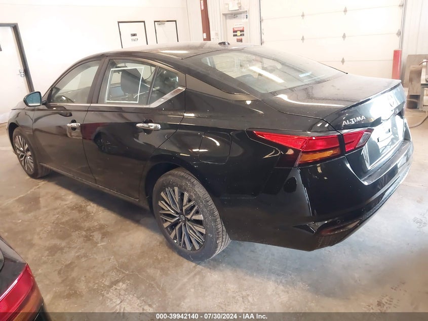 VIN 1N4BL4DW2RN434982 2024 NISSAN ALTIMA SV