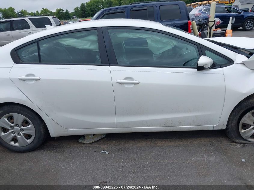 2017 Kia Forte Lx VIN: 3KPFL4A77HE031348 Lot: 39942225