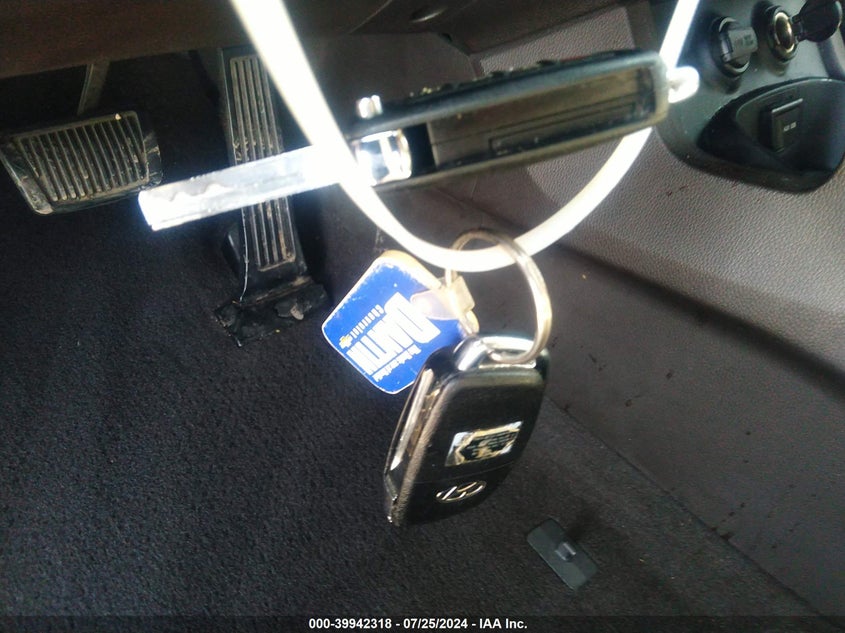 2014 Hyundai Santa Fe Sport 2.4L VIN: 5XYZU3LBXEG201402 Lot: 39942318