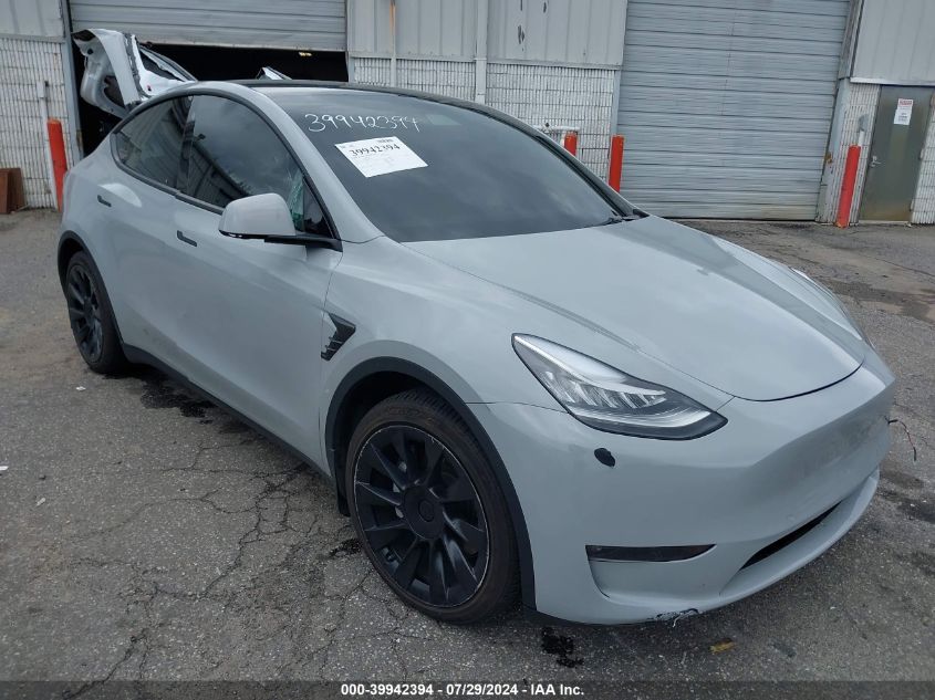 2021 TESLA MODEL Y LONG RANGE DUAL MOTOR ALL-WHEEL DRIVE - 5YJYGAEE2MF245947