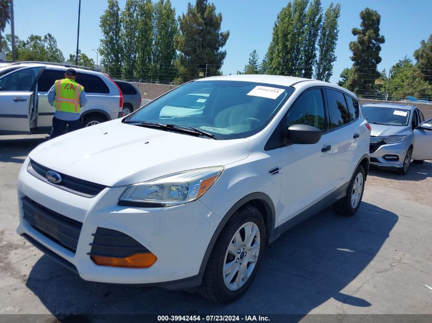 2016 Ford Escape S VIN: 1FMCU0F70GUC00218 Lot: 39942454