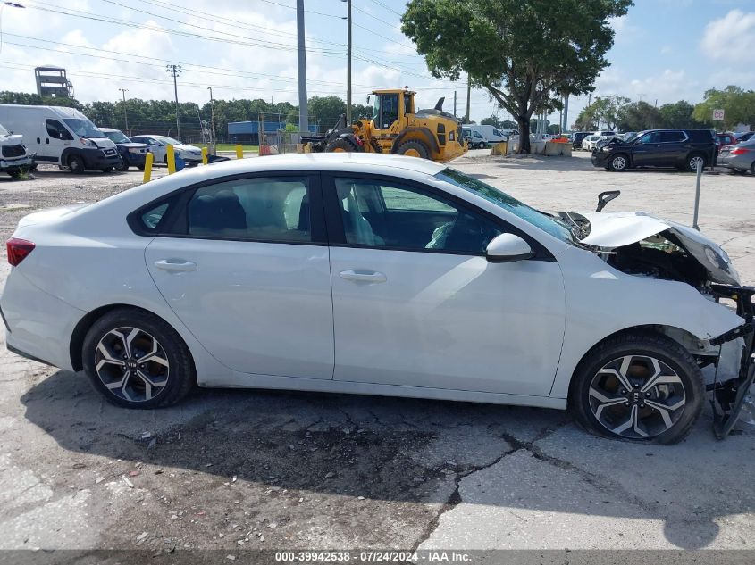 2021 Kia Forte Lxs VIN: 3KPF24AD7ME321589 Lot: 39942538