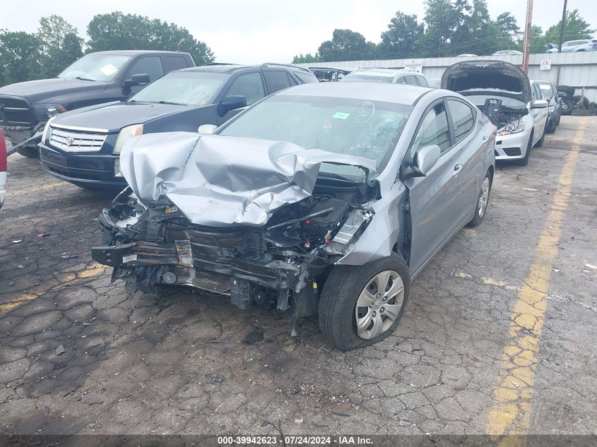2016 HYUNDAI ELANTRA SE VIN: 5NPDH4AE3GH748198