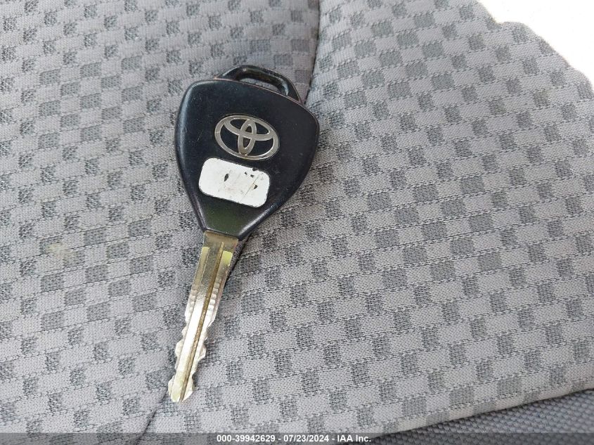 2007 Toyota Rav4 Base V6 VIN: JTMBK35V075040066 Lot: 39942629