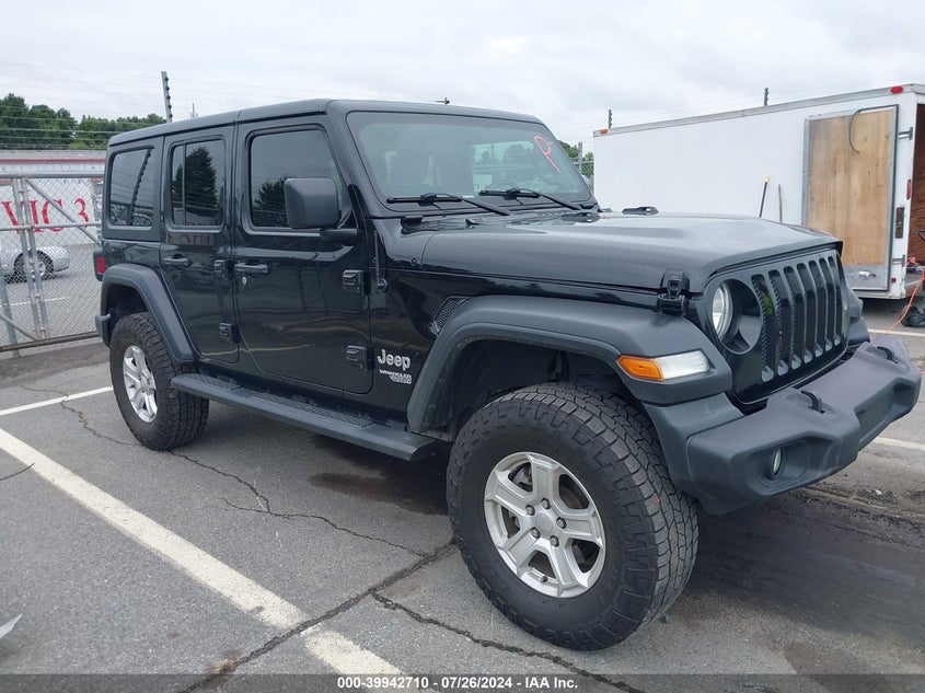 VIN 1C4HJXDG1JW136331 2018 JEEP WRANGLER UNLIMITED SPORT S 4X4