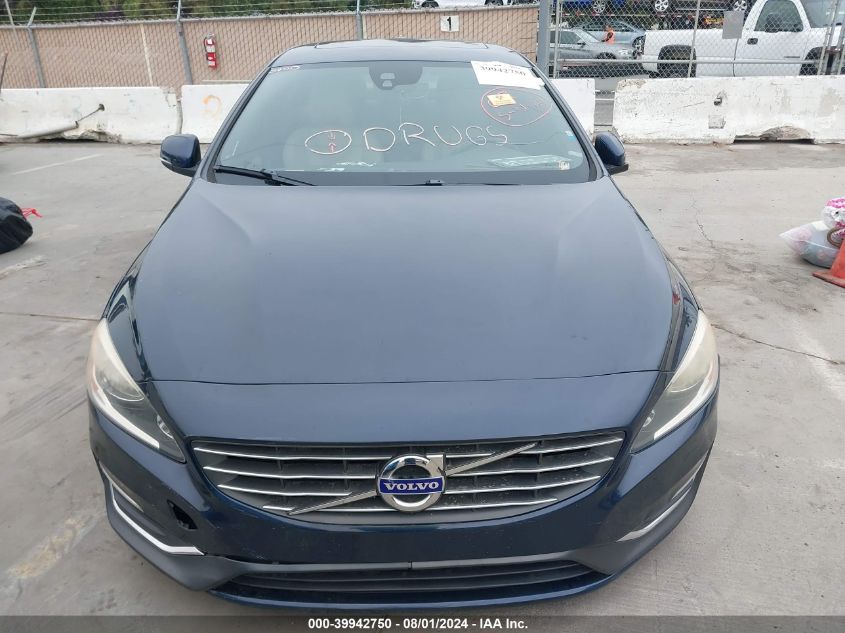 2015 Volvo S60 T5 Premier VIN: YV126MFK0F2334740 Lot: 39942750