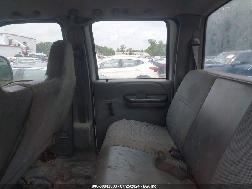 2005 Ford F-450 Lariat/Xl/Xlt VIN: 1FDXW46P65EA26472 Lot: 39942808