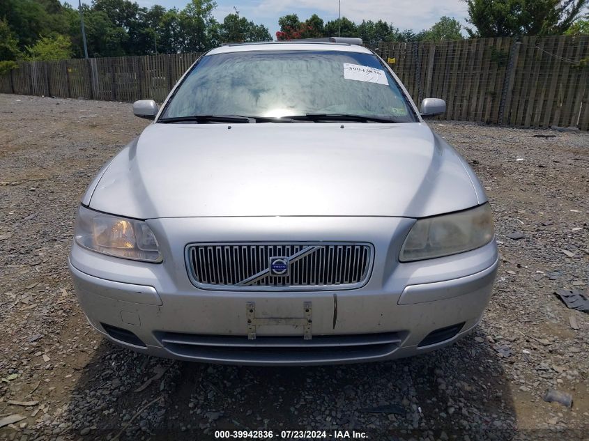 2006 Volvo V70 2.4 VIN: YV1SW612662566827 Lot: 39942836