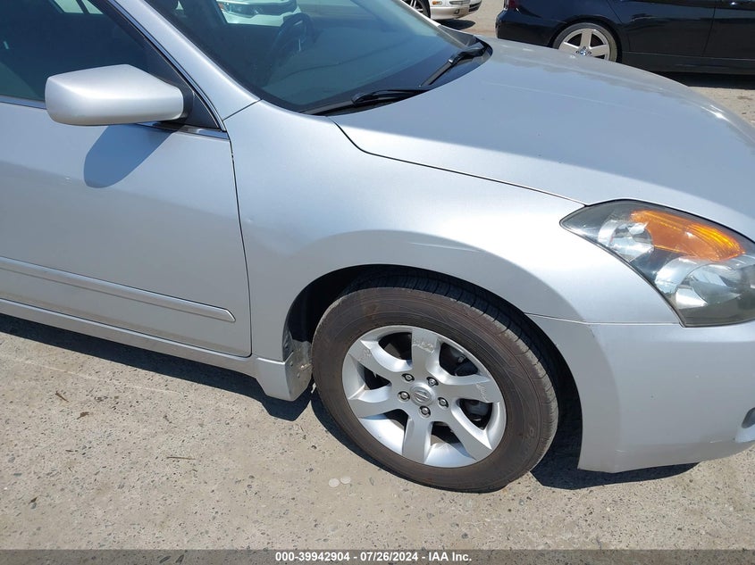 2008 Nissan Altima 2.5/2.5S VIN: 1N4AL21E58C157704 Lot: 39942904