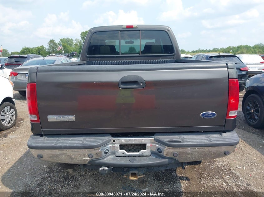 2005 Ford F-250 Lariat/Xl/Xlt VIN: 1FTSW21P05EB80444 Lot: 39943071