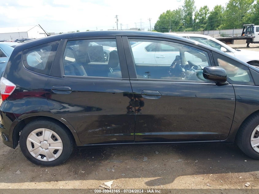 2013 Honda Fit VIN: JHMGE8H31DC063821 Lot: 39943165