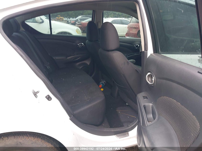 2013 Nissan Versa 1.6 Sl VIN: 3N1CN7AP1DL885369 Lot: 39943192