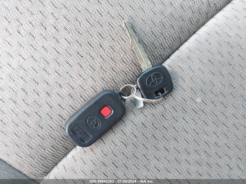 2003 Toyota Camry Le/Se/Xle VIN: 4T1BE32K03U647906 Lot: 39943263