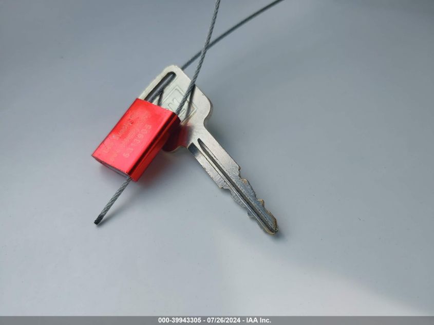 2001 Chevrolet Tracker Hard Top Base VIN: 2CNBJ13C216909234 Lot: 39943305