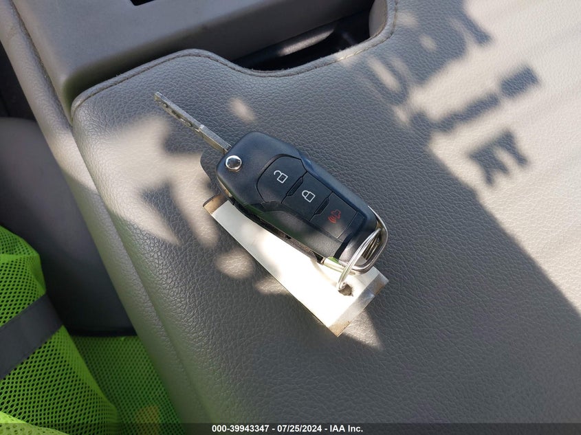 2022 Ford F-250 Super Duty VIN: 1FTBF2B67NEG10332 Lot: 39943347