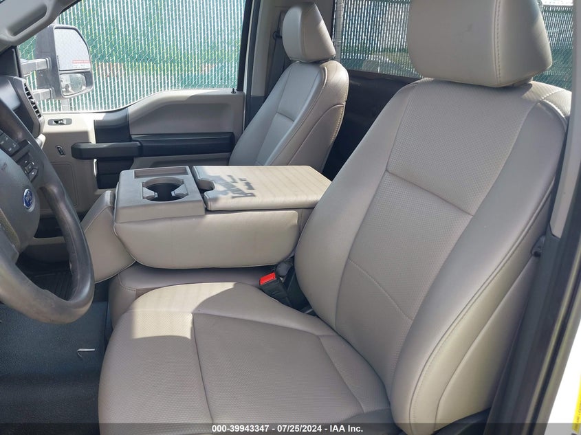 2022 Ford F-250 Super Duty VIN: 1FTBF2B67NEG10332 Lot: 39943347