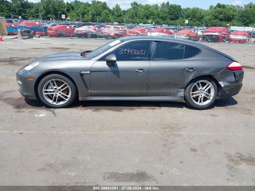 2013 Porsche Panamera 4 VIN: WP0AA2A75DL014358 Lot: 39943351