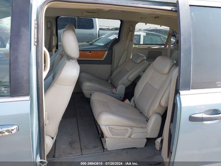 2008 Chrysler Town & Country Limited VIN: 2A8HR64X18R775131 Lot: 39943610