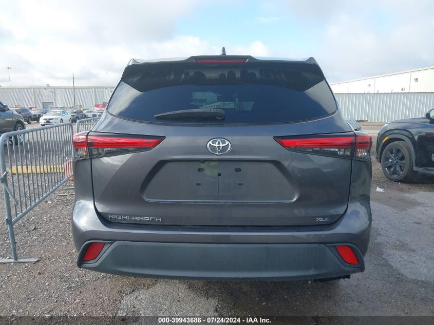 5TDGZRAH1MS047182 2021 Toyota Highlander Xle