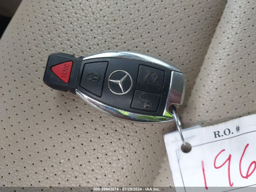 2012 Mercedes-Benz C 300 Luxury 4Matic/Sport 4Matic VIN: WDDGF8BB0CR238608 Lot: 39943874