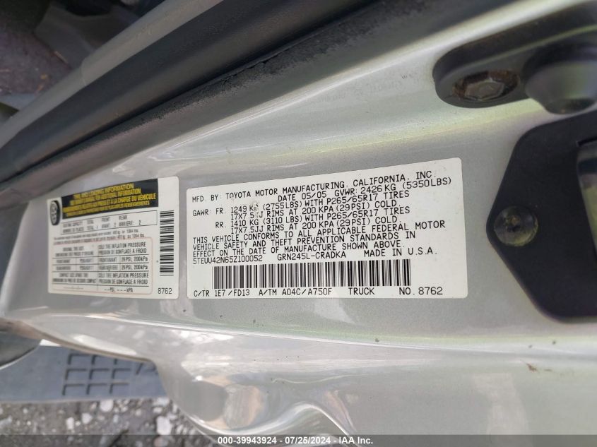 2005 Toyota Tacoma Base V6 VIN: 5TEUU42N65Z100052 Lot: 39943924