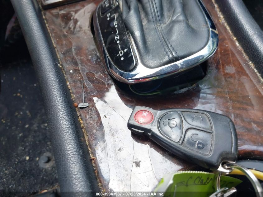 2005 Mercedes-Benz C 320 Luxury 4Matic VIN: WDBRF84J75F568384 Lot: 39943937