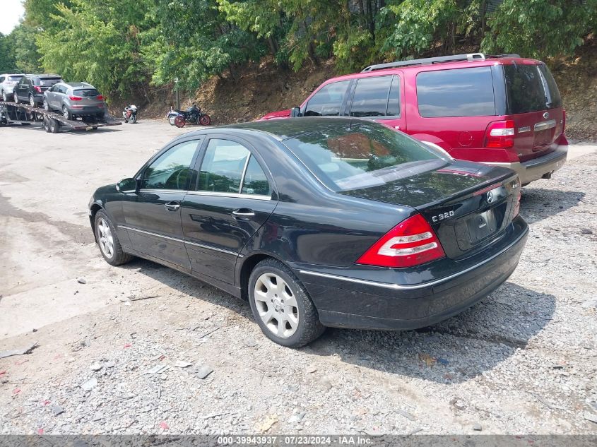 WDBRF84J75F568384 | 2005 MERCEDES-BENZ C 320