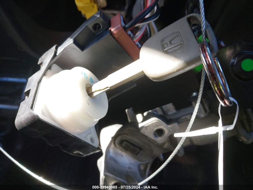 2005 Honda Cr-V Ex VIN: JHLRD78835C057235 Lot: 39943985