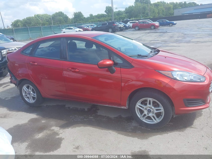 VIN 3FADP4BJ5KM126564 2019 FORD FIESTA SE