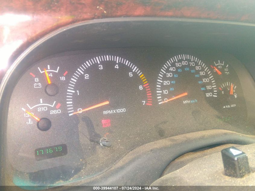 2000 Dodge Durango VIN: 1B4HS28N7YF272396 Lot: 39944107