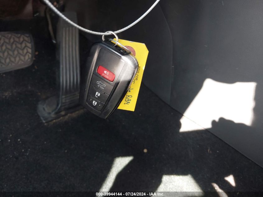 2019 Toyota Rav4 Hybrid Xse VIN: 2T3EWRFV6KW031327 Lot: 39944144