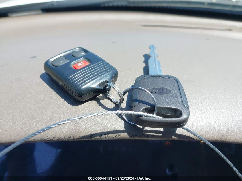 2001 Ford F-150 Harley-Davidson Edition/King Ranch Edition/Lariat/Xlt VIN: 1FTRW07L91KE94550 Lot: 39944153